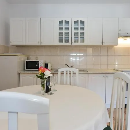 With A Parking Space - Diklo, - 22555 Апартаменти Задар